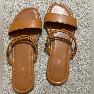 Women’s tan sandals